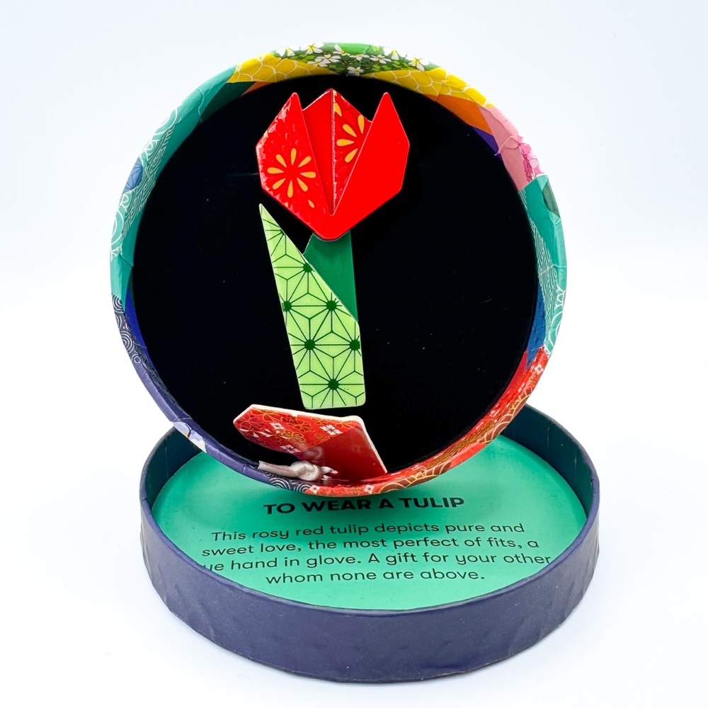 Erstwilder BNIB To Wear A Tulip Brooch